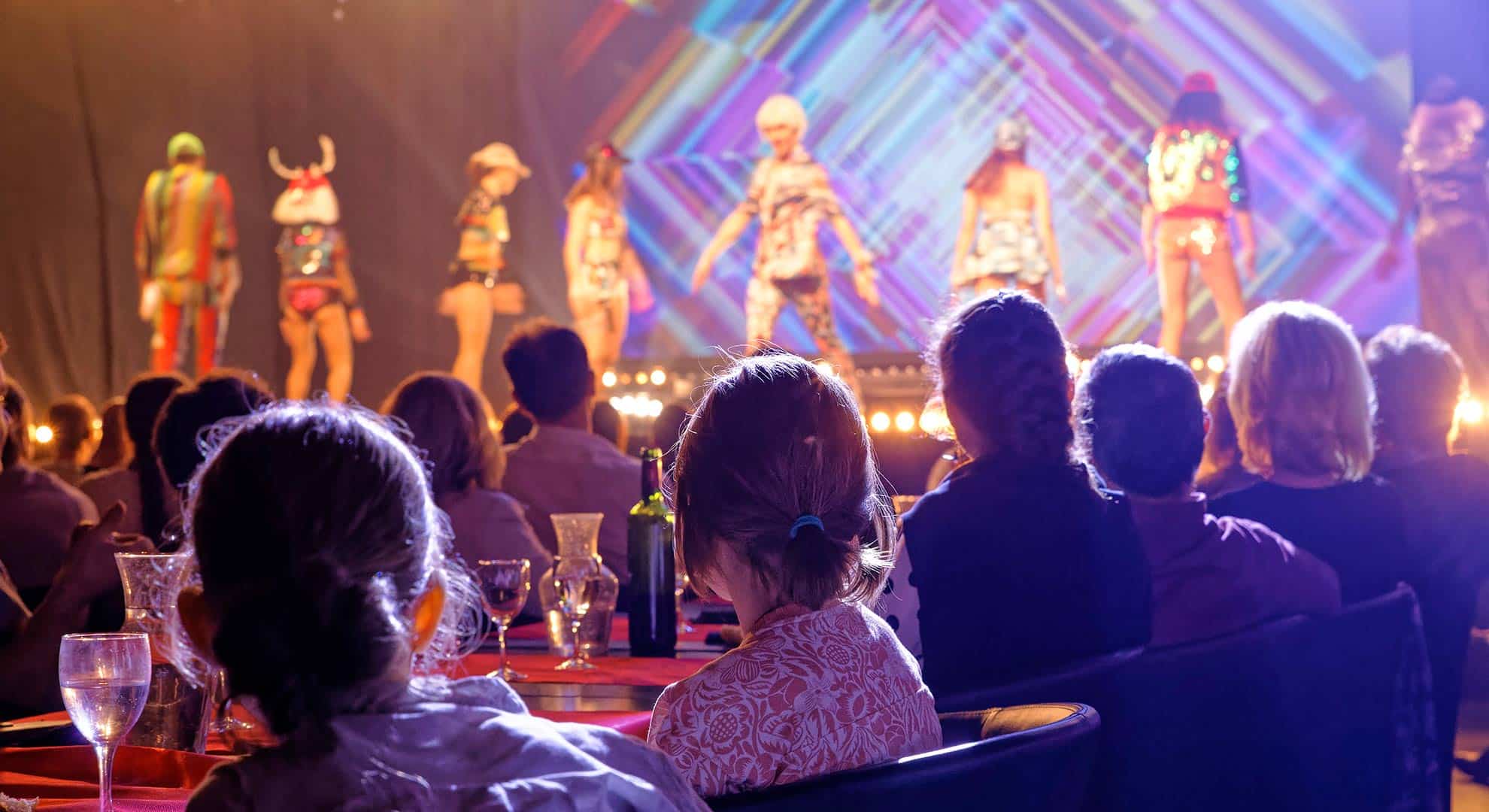 Cabaret en Famille à VOULEZ-VOUS - Spectacle & Diner